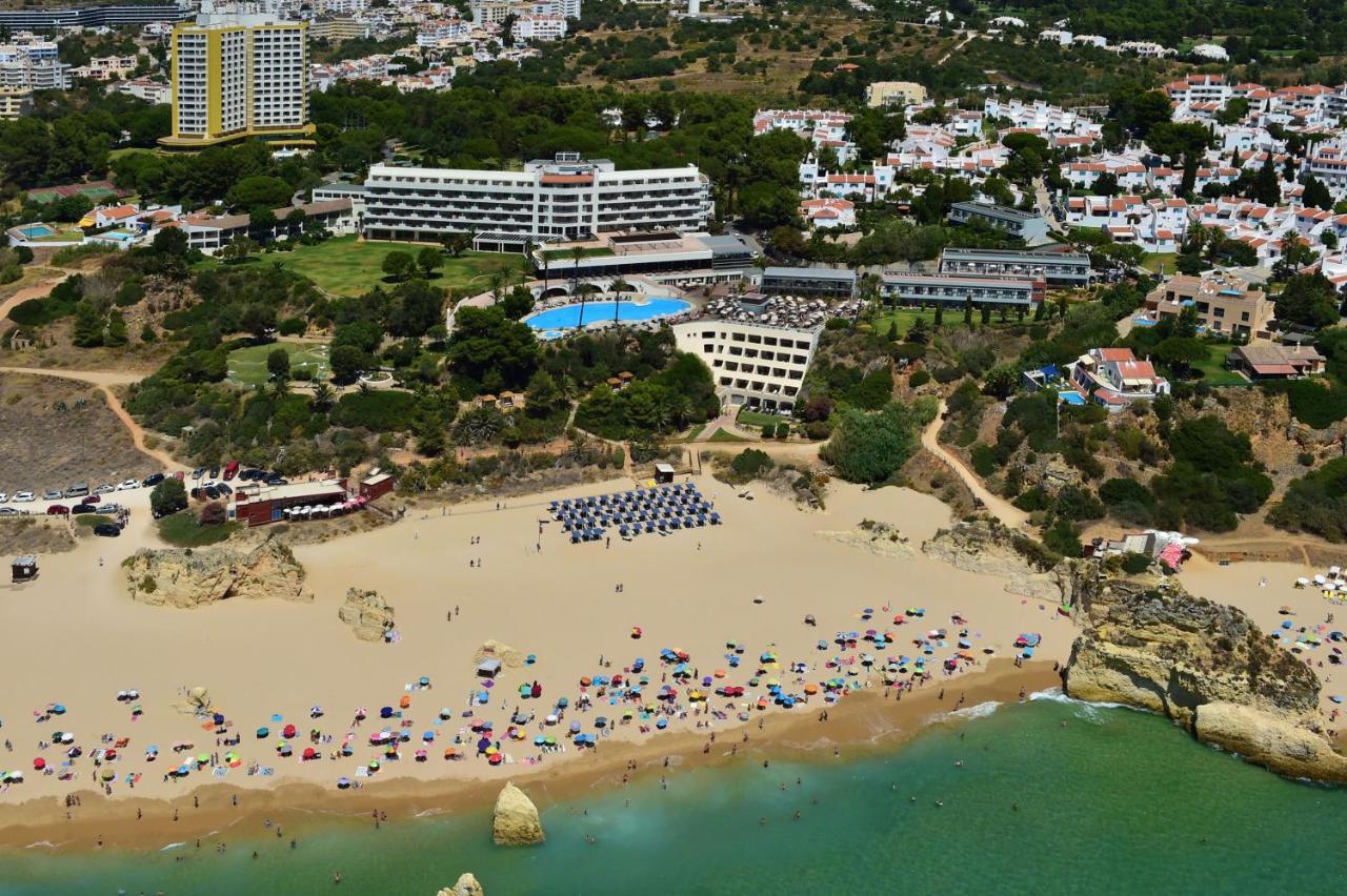 Pestana Alvor Praia Premium Beach & Golf Resort Exterior foto Aerial view of the beach